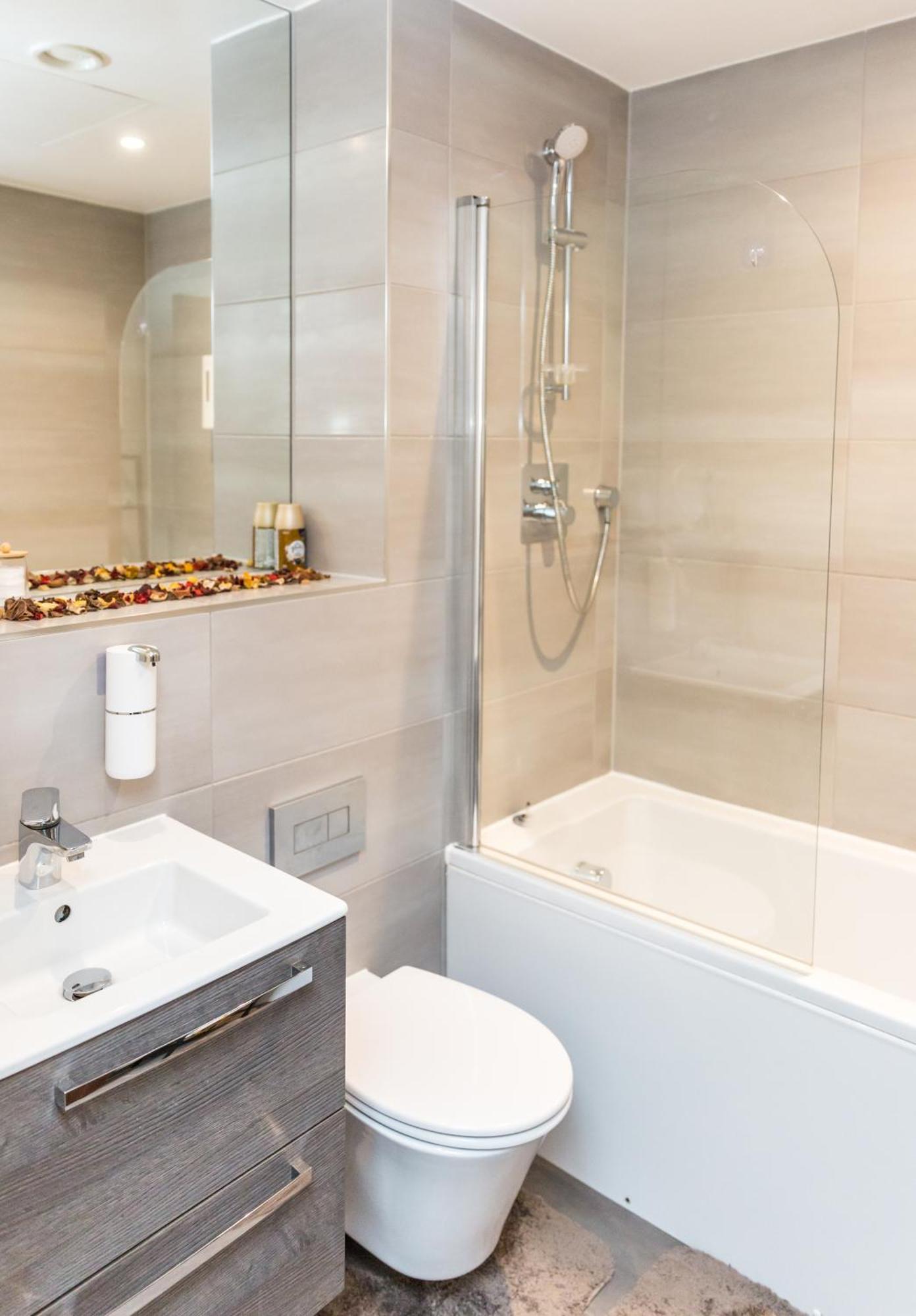 Sweet Stay, 2 Bed * Birmingham